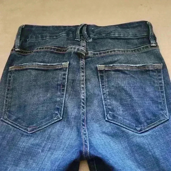 Good American Legs Chewed Jeans - Picture 5 of 7